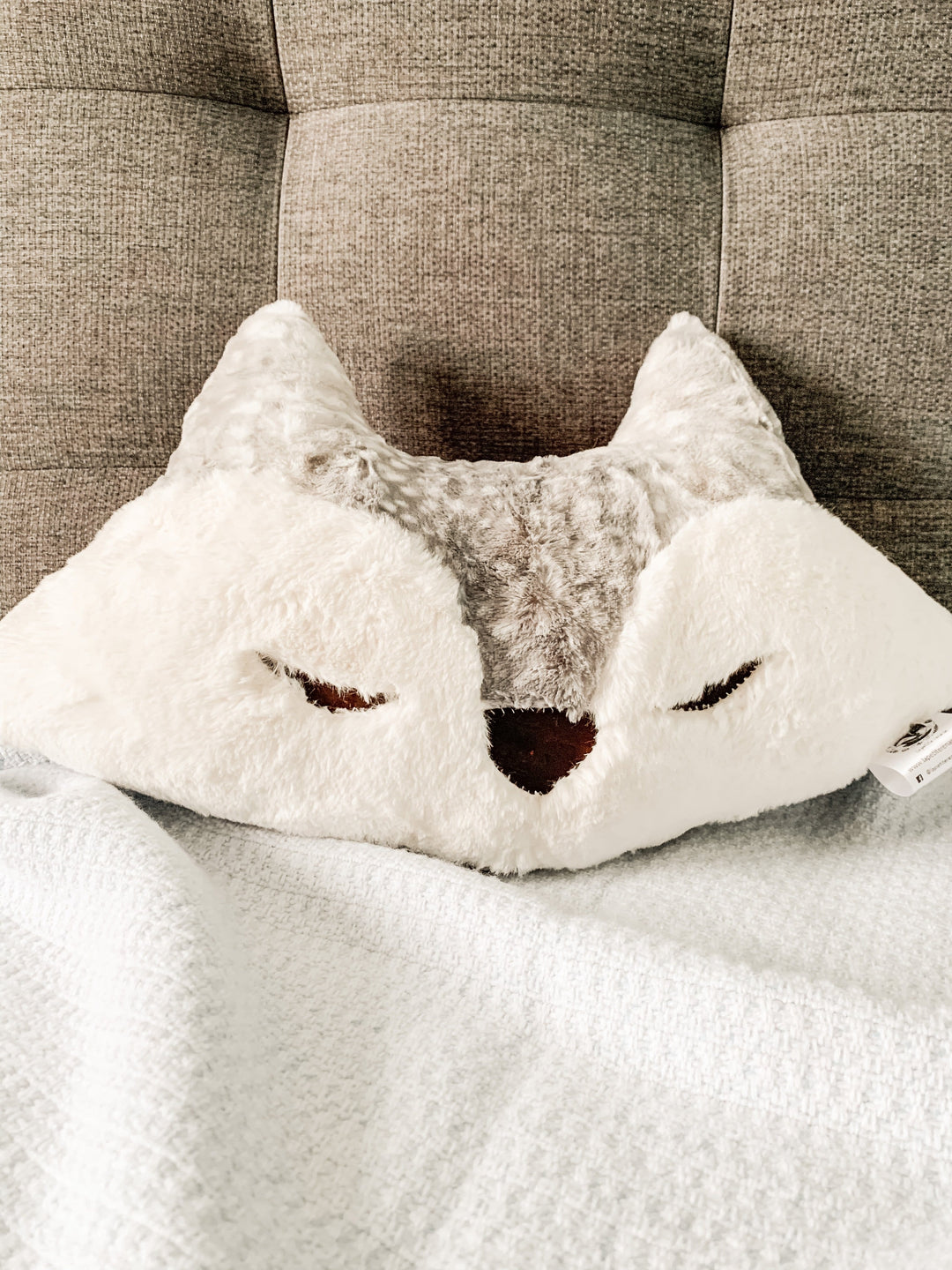 Decorative Pillow Grey Fox